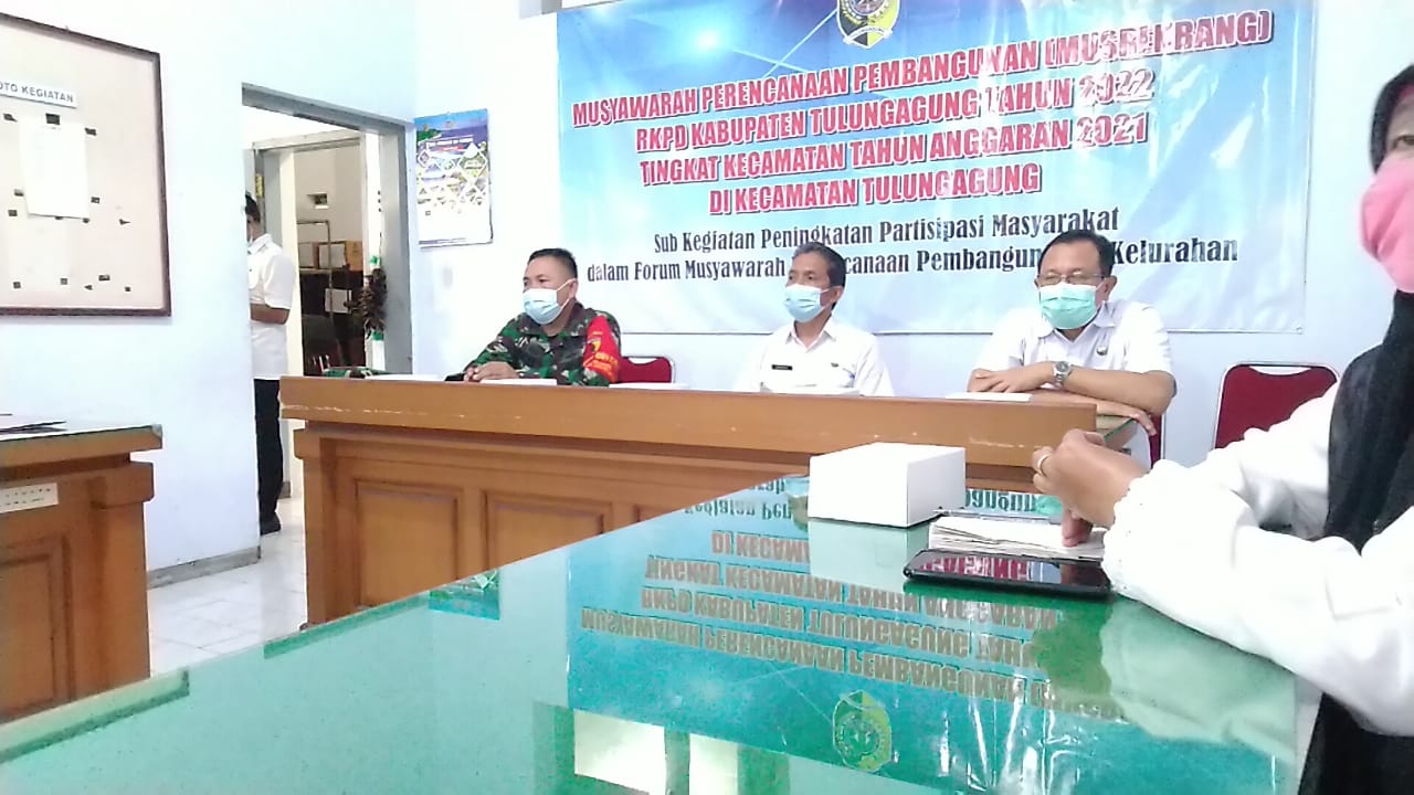 Bapak Kepala Bappeda Tulungagung Membuka Acara Musrenbang RKPD 2022 Kecamatan Tulungagung